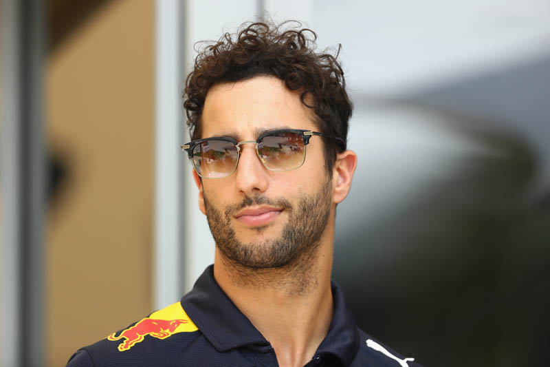 Ricciardo gets first grid penalty of 2018 - Pitpass.com